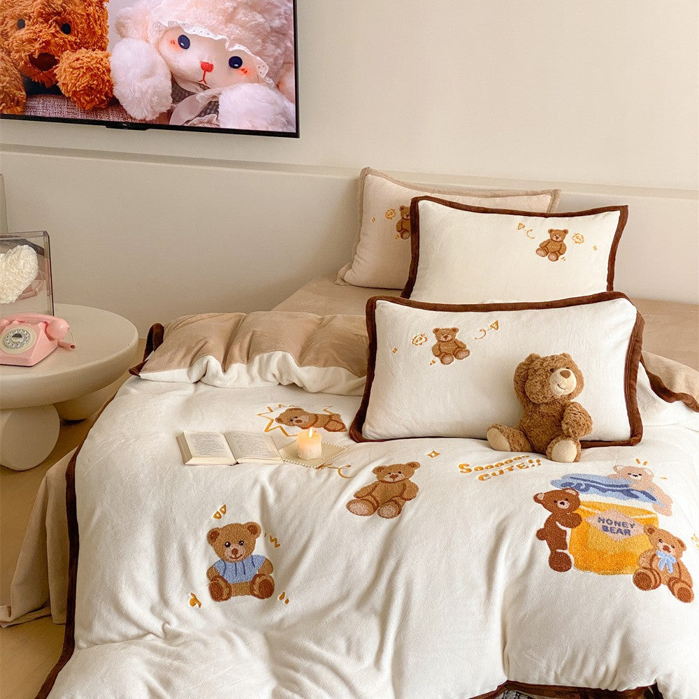 Kuschel-Bettwäscheset mit gestickten Teddybär-Motiven