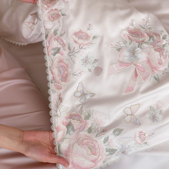 Vintage Rose Bestickte Satin Bettbezug Ensemble mit Wellenrand aus Spitze