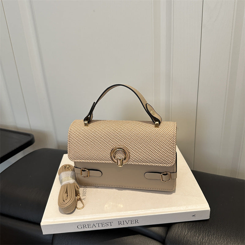Strukturierte Handtasche