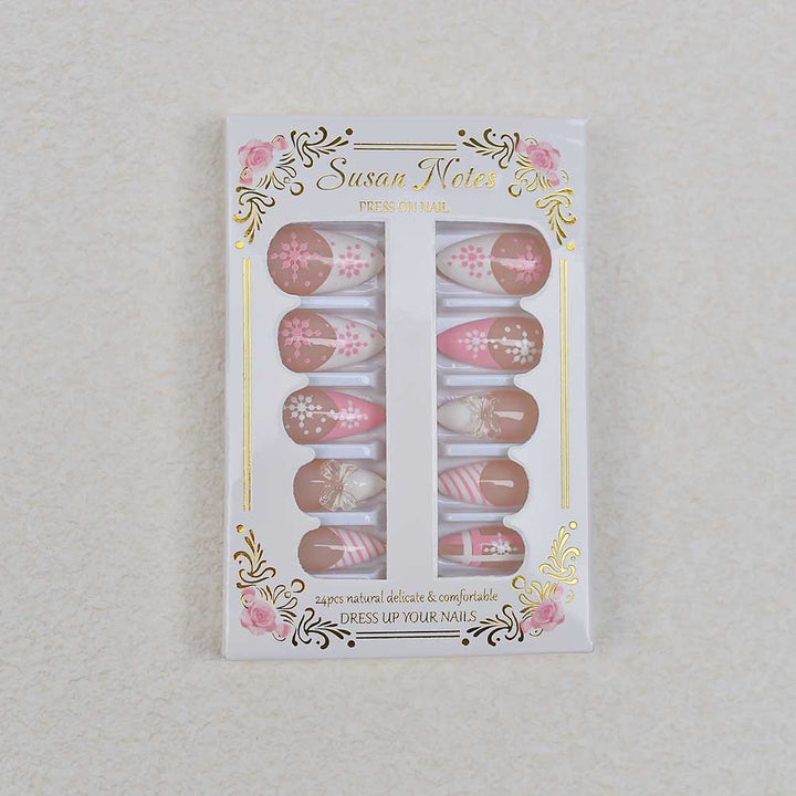 Elegantes Press-On-Nagelkunst-Set Karnz