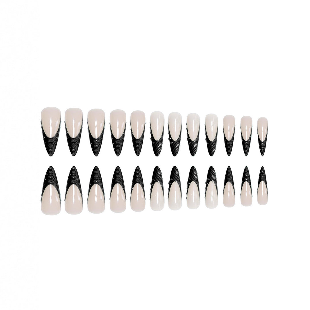Künstlerische skulptierte Stiletto-Nagelerweiterungen Karnz