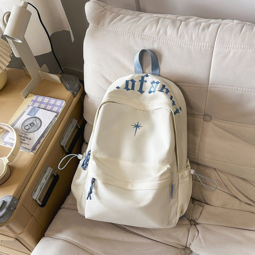 Stylischer minimalistischer Rucksack