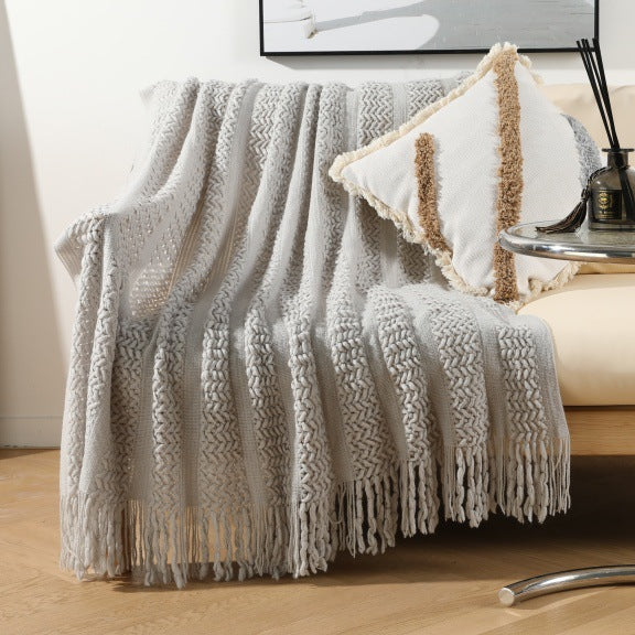 Gemütliche Strickwurfdecke