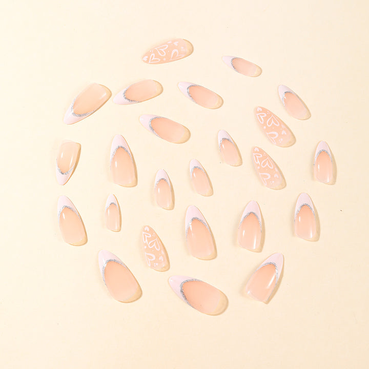 Elegante French Tip Acryl Nagelkunst Karnz