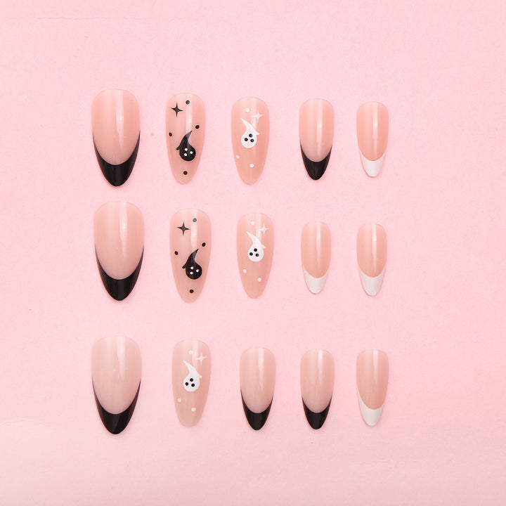 Kreatives Halloween-Themen Press-On Nagelset Karnz