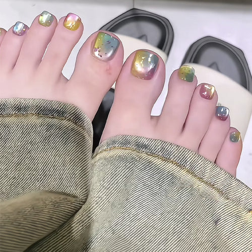 Hochwertiges Press-On-Nagelkunst-Set mit schillerndem Finish Karnz