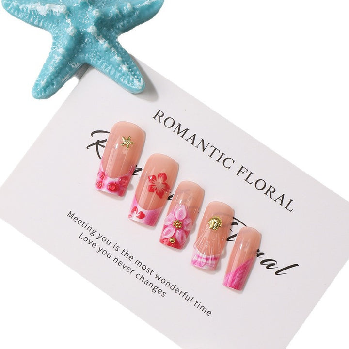 Romantisches florales Press-On-Nageldesign Karnz