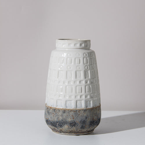 Strukturierte Keramische Dekorative Vase
