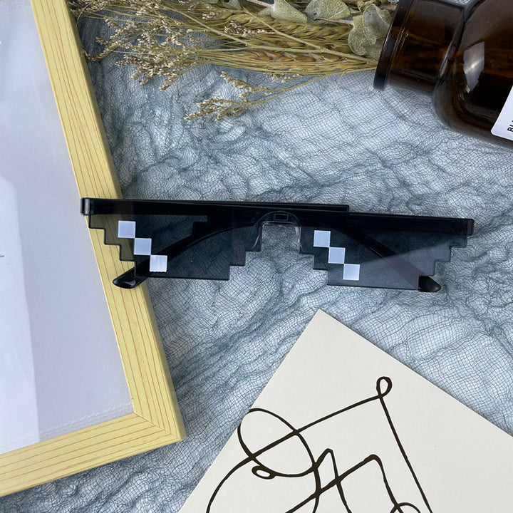 Fette geometrische Shield-Sonnenbrille Karnz
