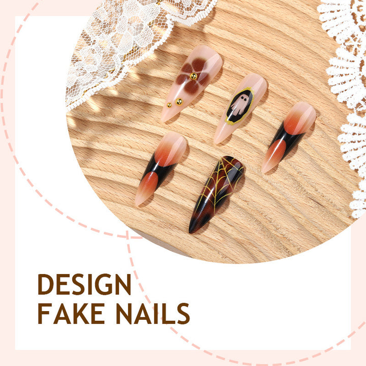 Kreatives Kunstnagelset mit floralen und geometrischen Designs Karnz