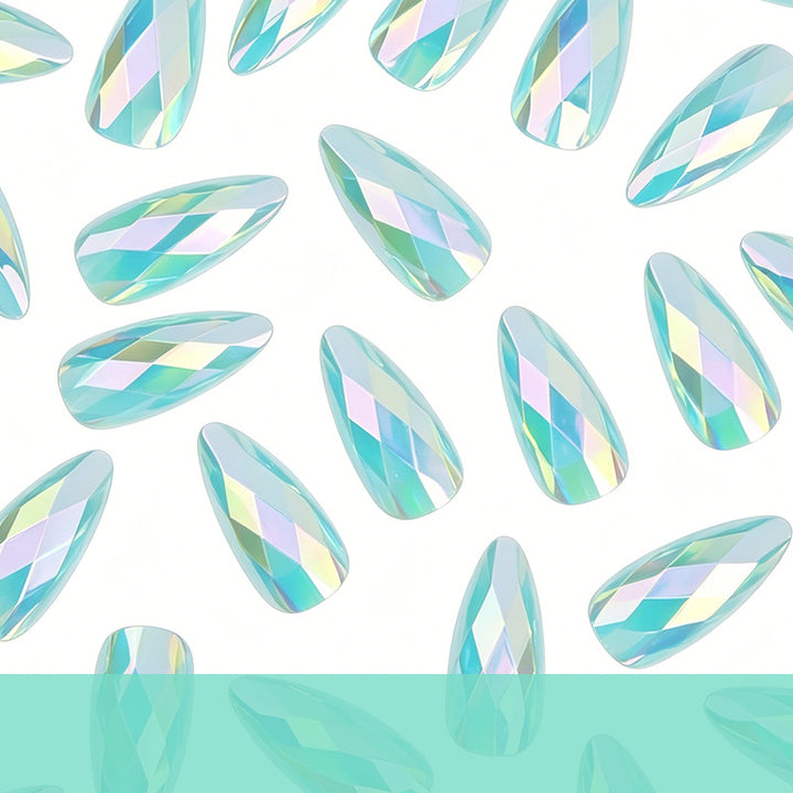 Elegante geometrische Design Nagelkunst Erweiterungen Karnz