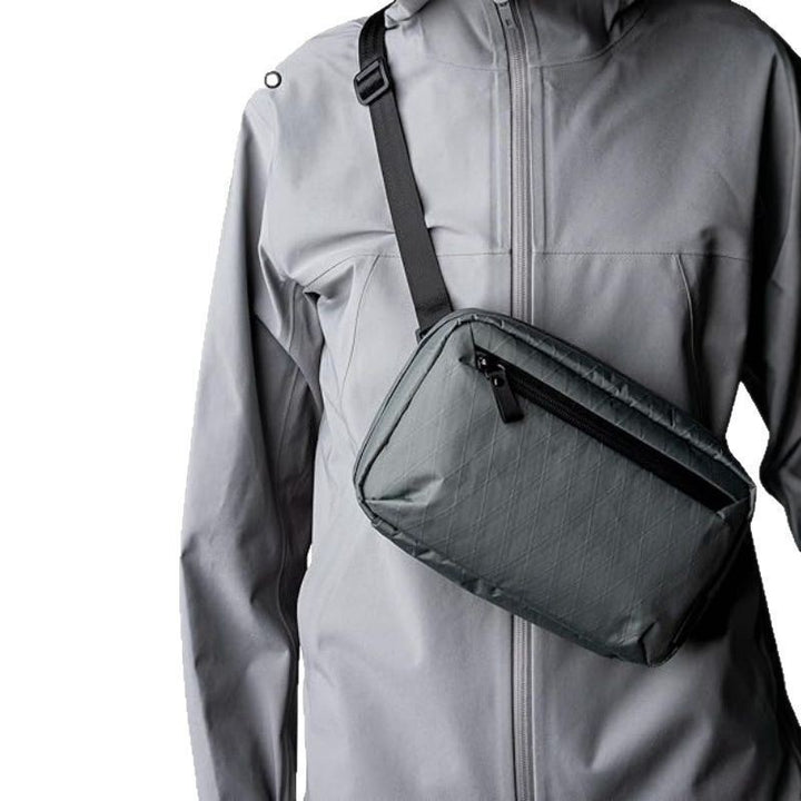 Funktionale Sling-Tasche Karnz