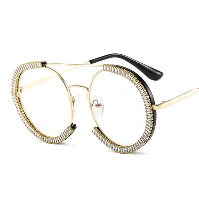 Damen Sonnenbrille mit glamourösem Rand und innovativem Design Karnz
