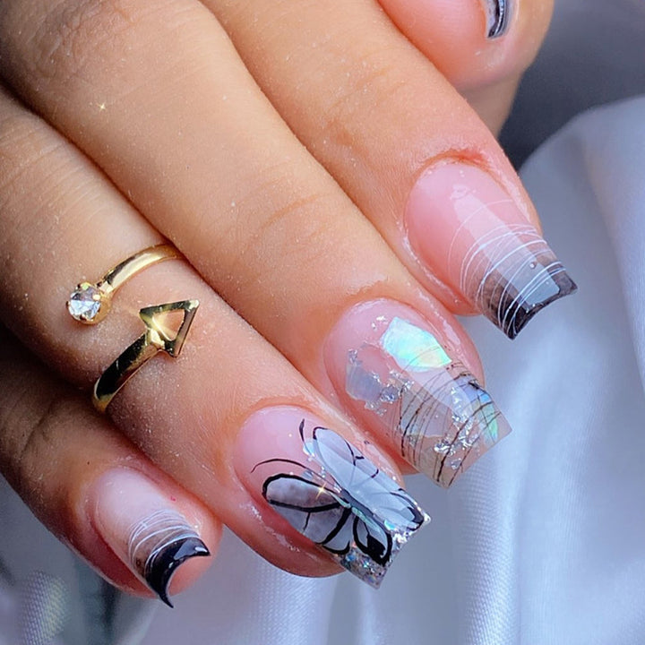 Elegante Schmetterlings-Themen Druck-Nagelkunst Karnz