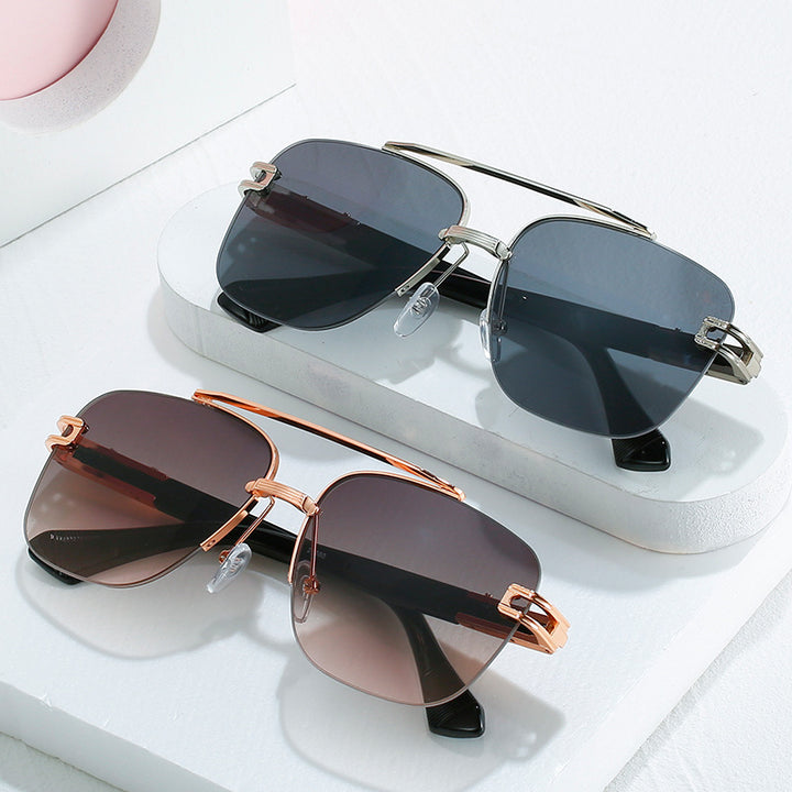 Damen Modische quadratische Sonnenbrille mit elegantem Metallrahmen Karnz