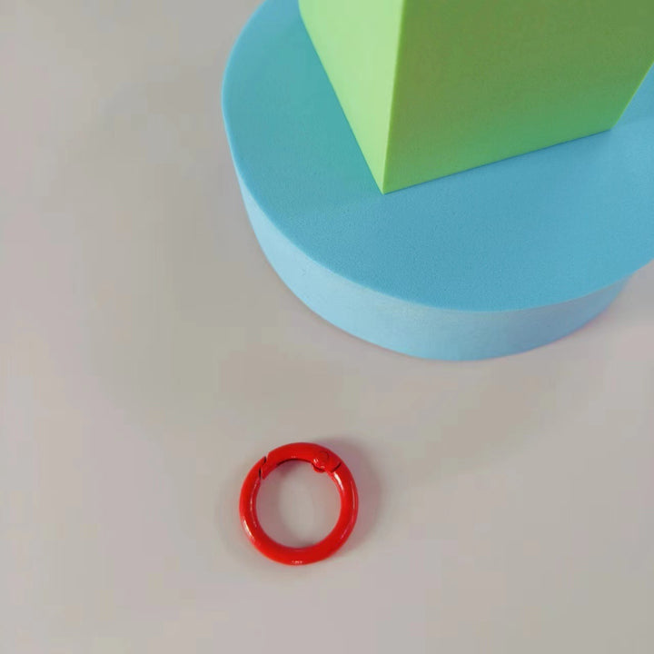 Vielseitiger Clip-On Schlüsselring Karnz