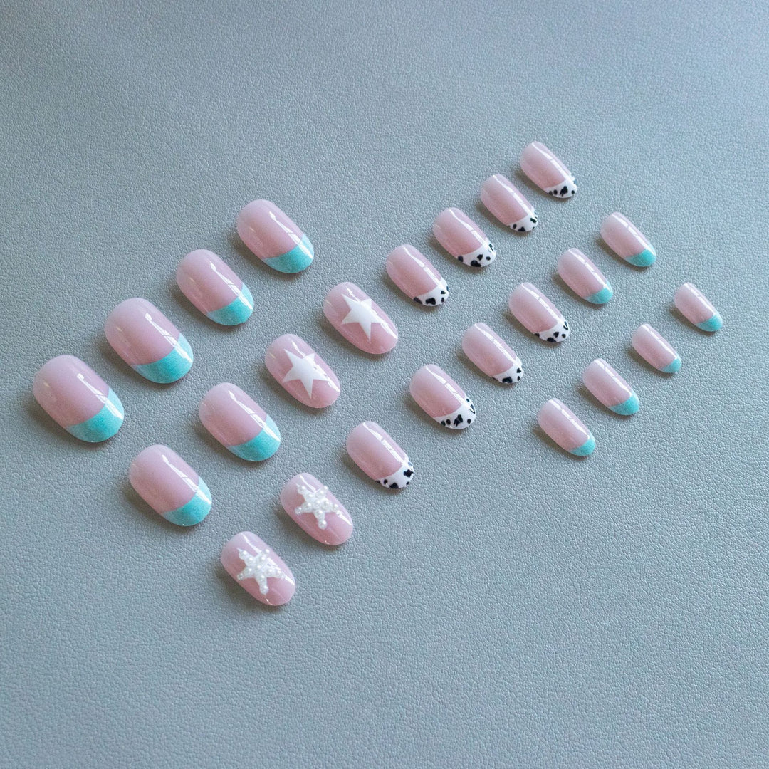 Künstlerisches saisonales Stern-Design Nagelkunst