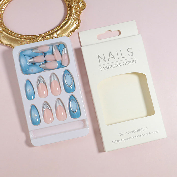 Elegantes DIY Press-On Nagelset Karnz
