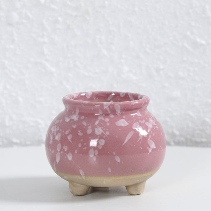 Zeitgenössische Kurvenkeramische Vase Karnz