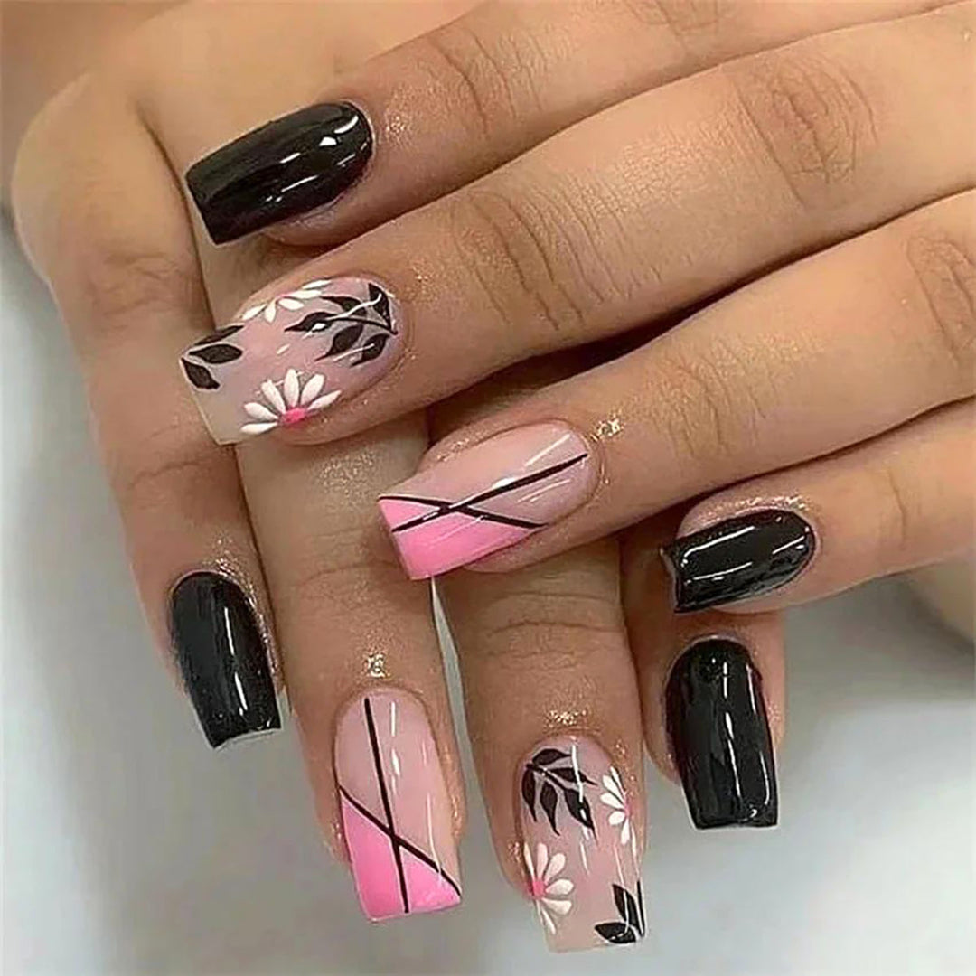 Künstlerisches Floral- und Geometrisches Nagelkunst-Set