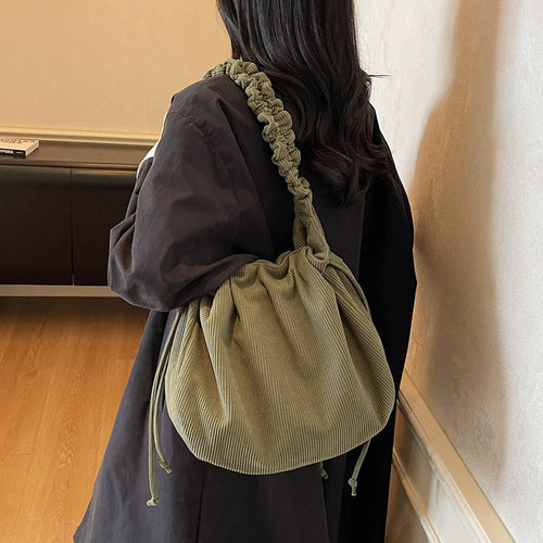 Texturierte Schlapp-Handtasche
