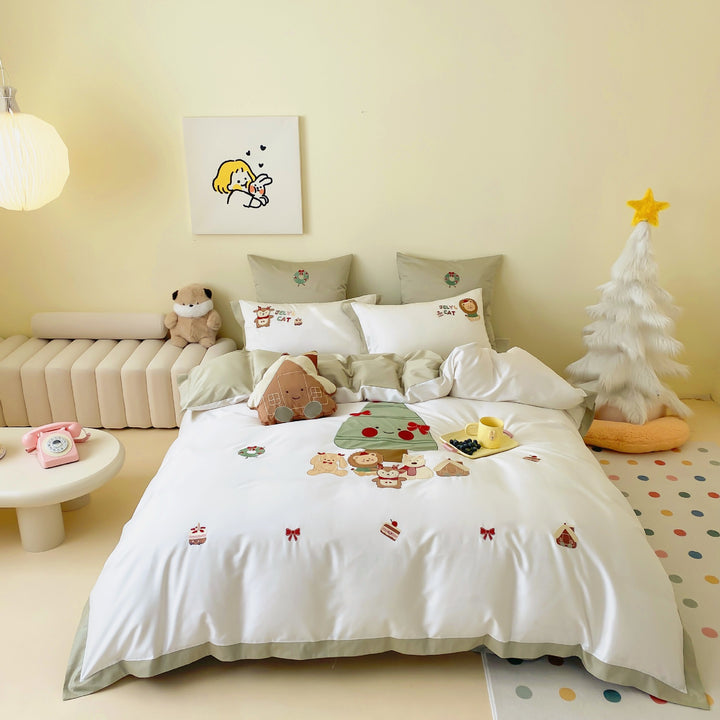 Kinderbettwäsche-Set mit applizierten Tiermotiven, Baumwollsatin und kontrastierter Saumkante