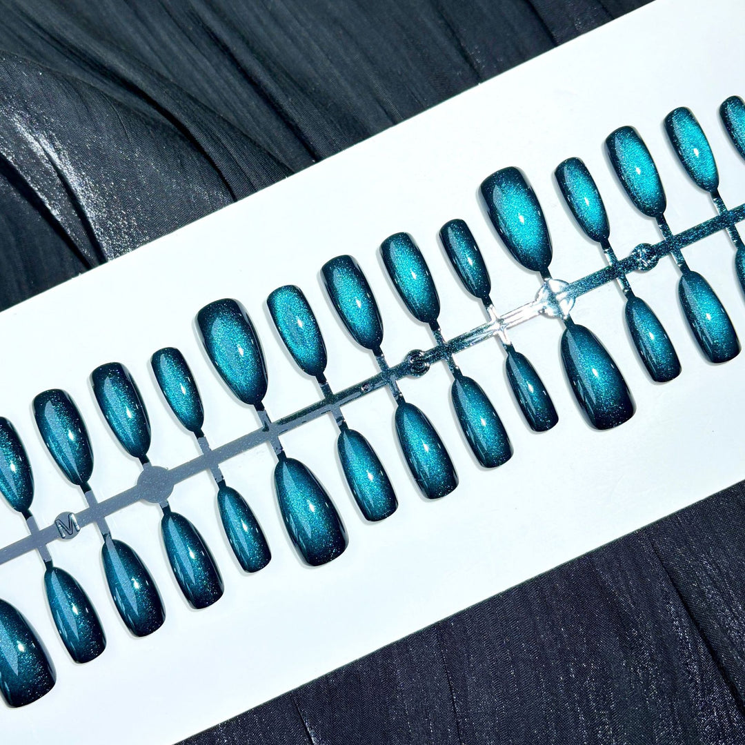 Glitzerndes Press-On-Nagelset