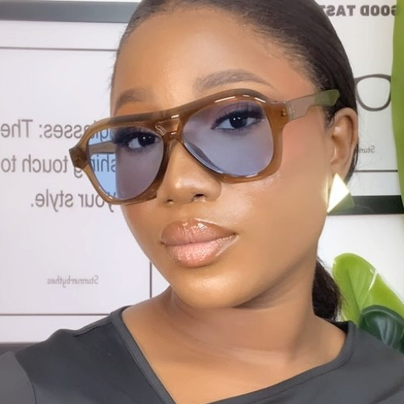 Damen modische Sonnenbrille im innovativen Design mit breitem Rahmen Karnz