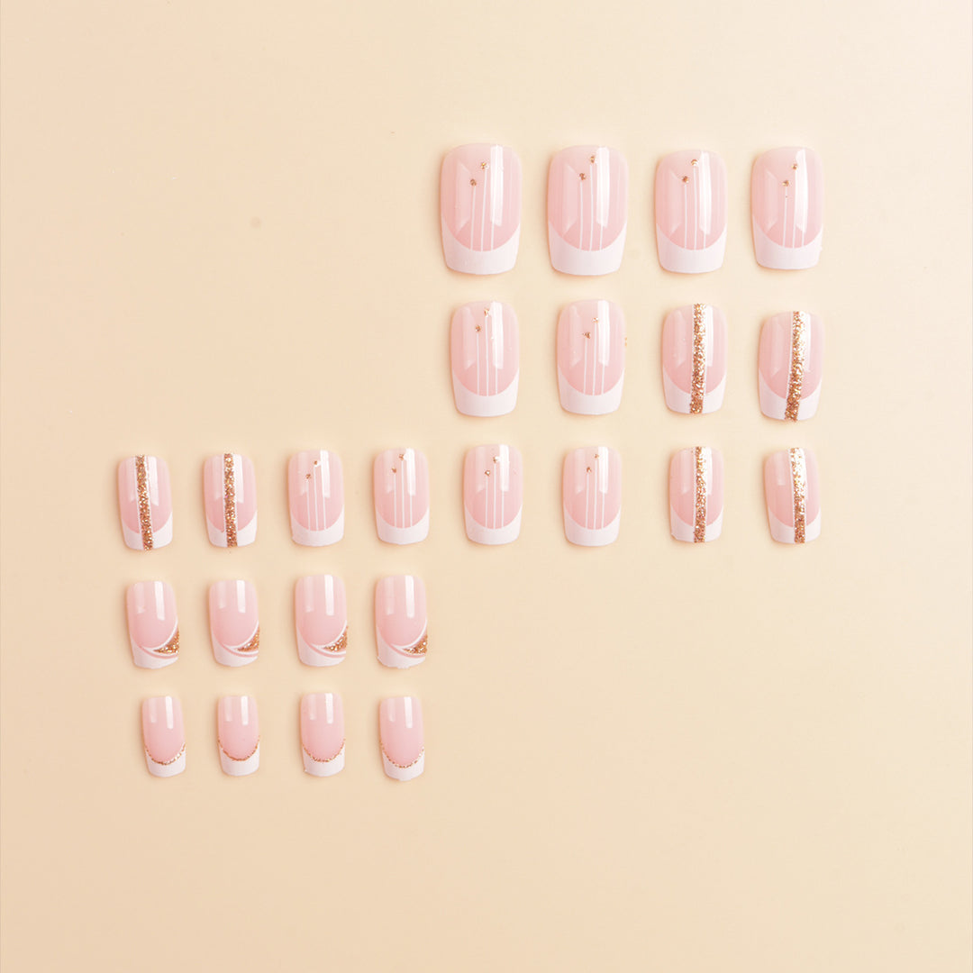 Elegantes French Tip Press-On Nail Art Set Karnz