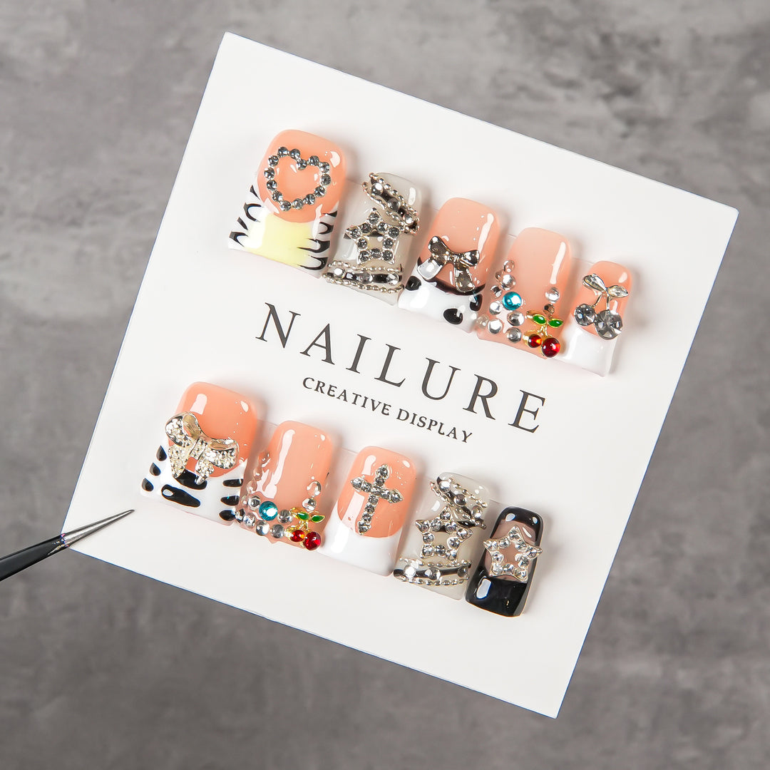 Kreative 3D Press-On Nagelkunst