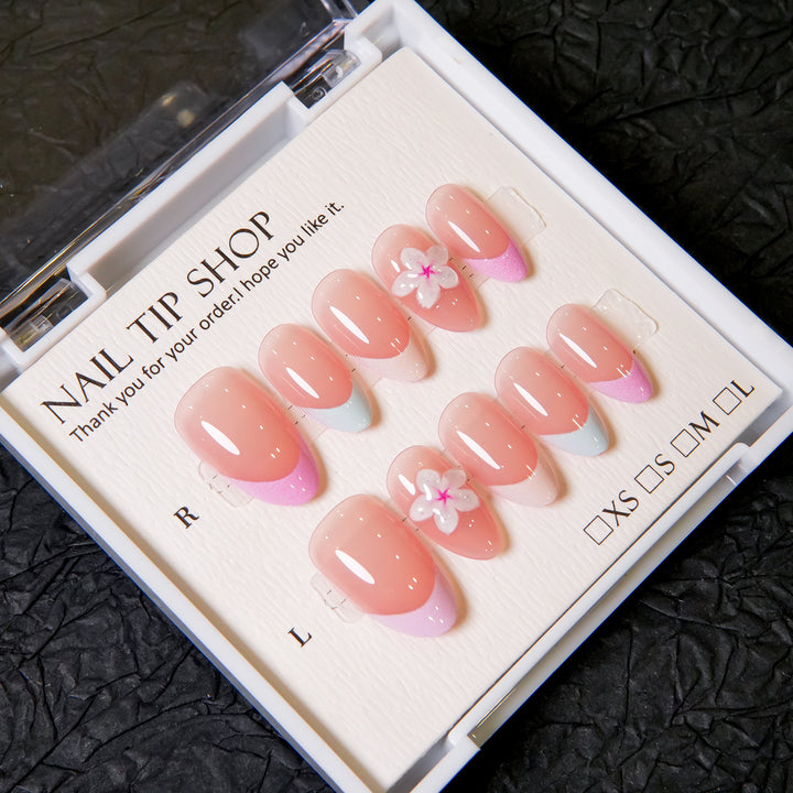 Elegantes Blumenmuster Press-On Nagelset