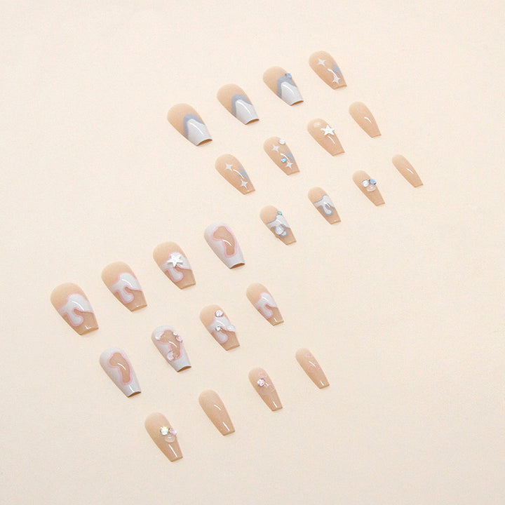 Künstlerische Nagelverlängerungen Karnz