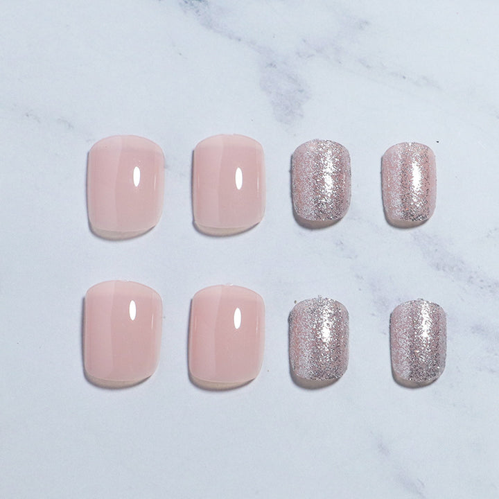 Premium Glänzendes Press-On Nagelset Karnz