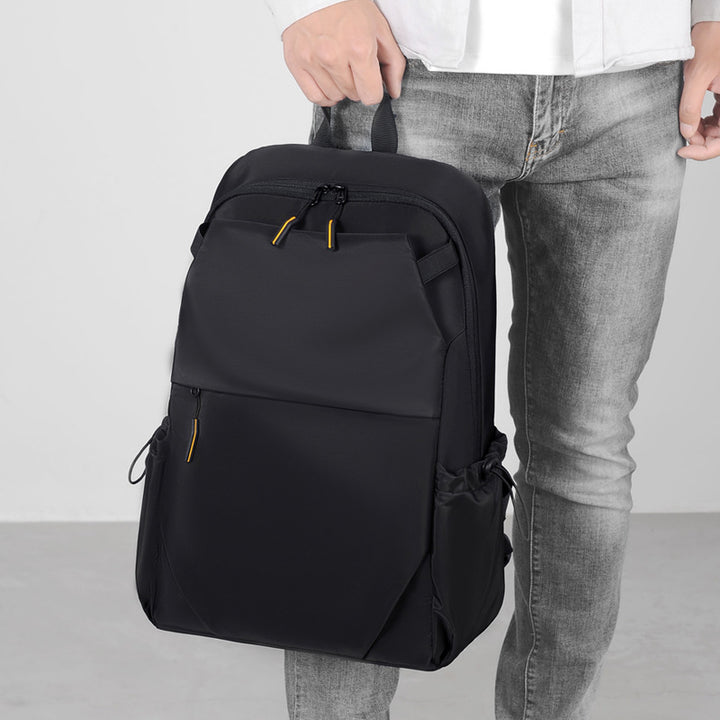 Schlanker ergonomischer Reisucksack Karnz