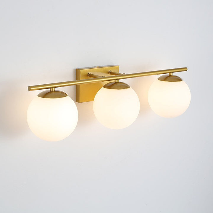 Moderne Drei-Glühbirnen-Wandlampe