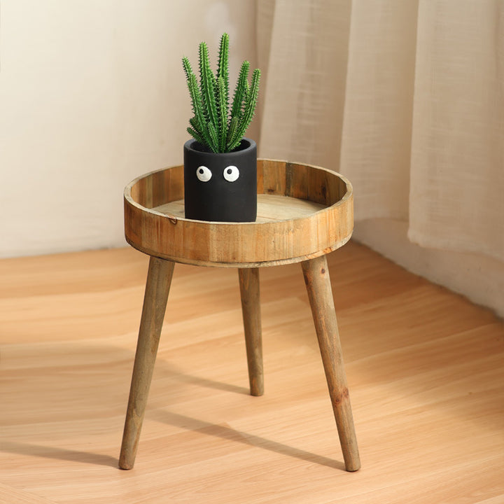 Moderner Beistelltisch aus Holz Karnz