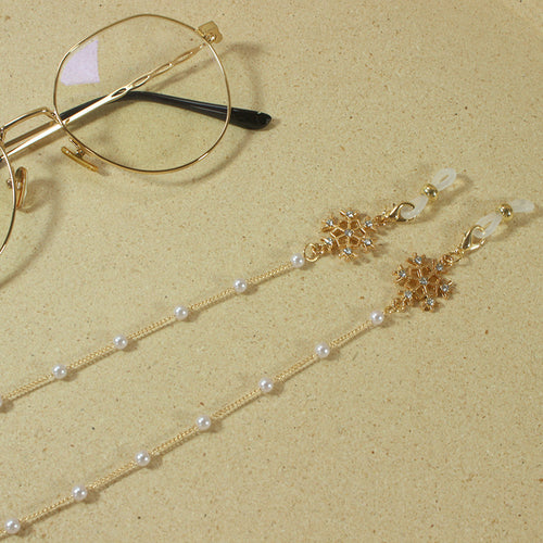 Elegante Brillenhalterkette mit Perlen und Schneeflockenanhänger Karnz