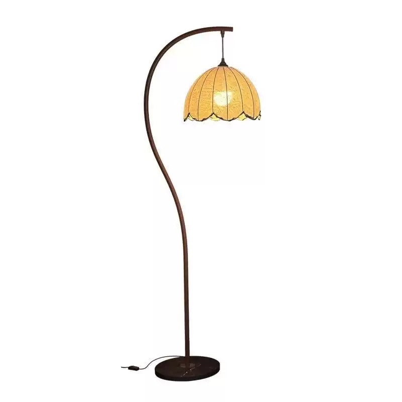 Vintage-inspirierte Stehlampe