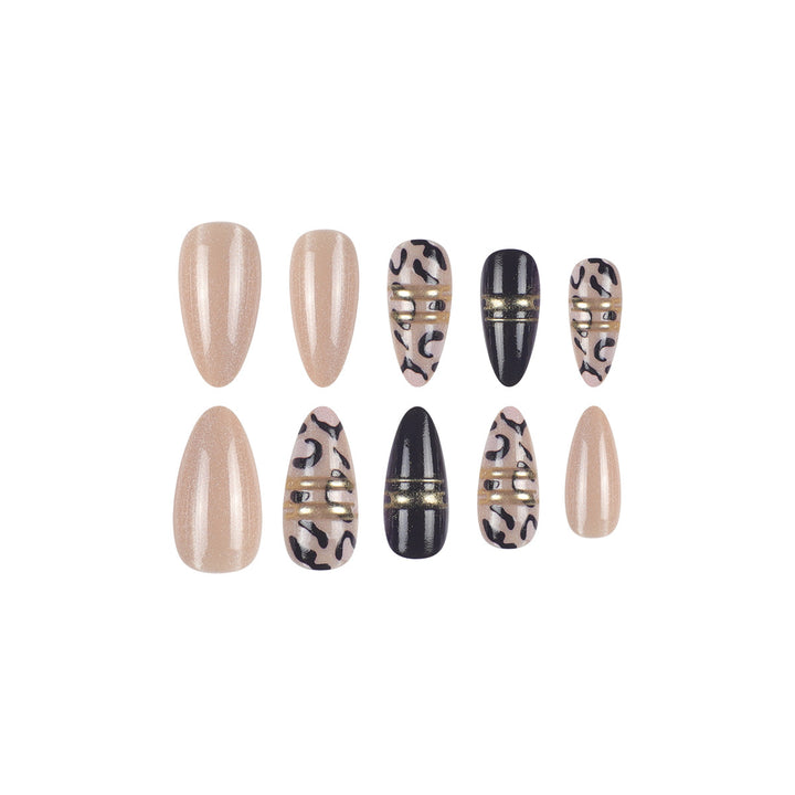 Künstlerisches Stiletto Press-On Nagelset Karnz