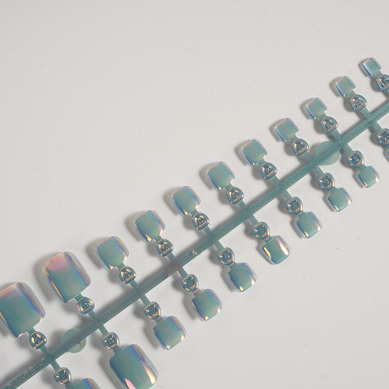 Iridescent Glossy Press-On Nail Set Karnz