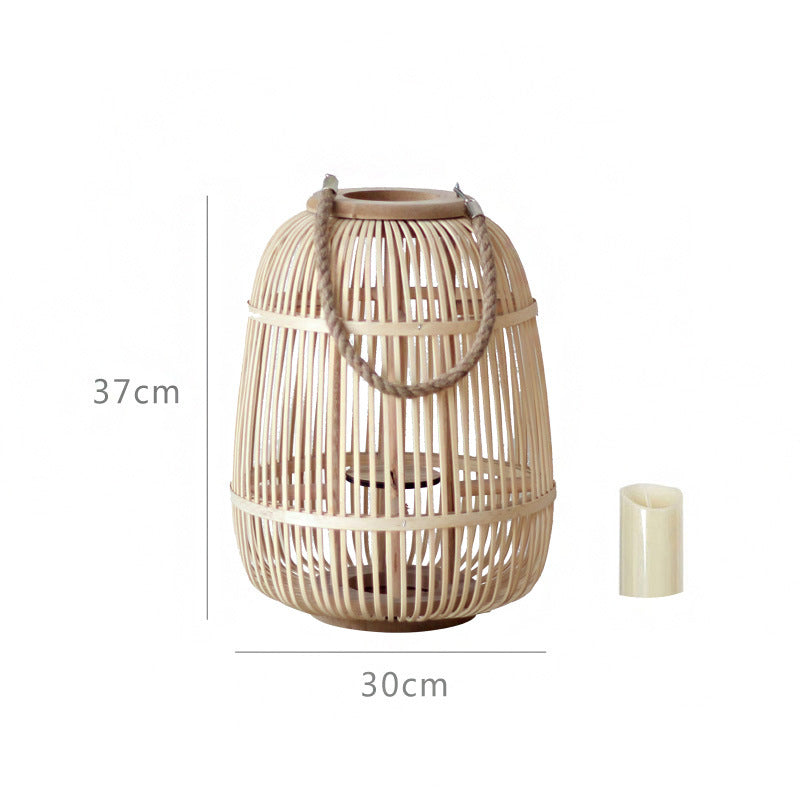 Stilvolle Rattan-Laterne Karnz