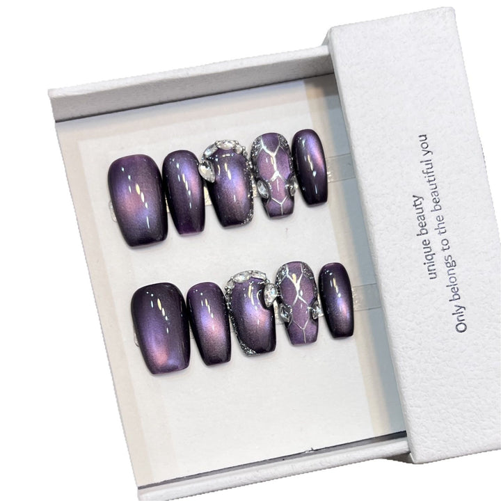 Diamant-besetzte Press-On-Nagel-Set Karnz