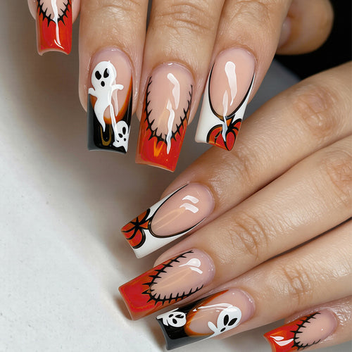 Kreative Halloween-Themen Press-On Nagelkunst Karnz