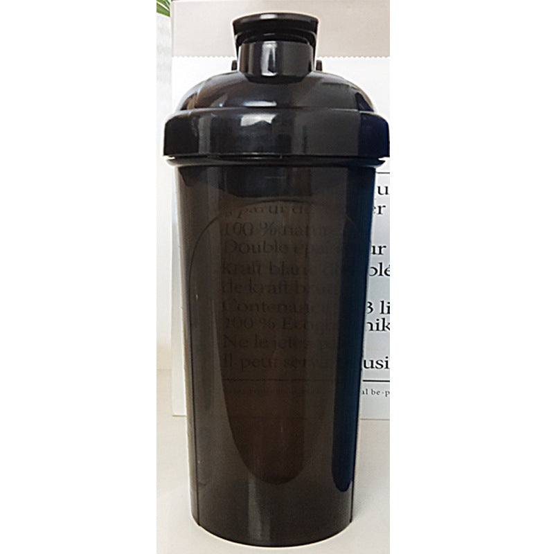 Unisex Shakerflasche im zeitlosen Design mit praktischer Ausgießöffnung Karnz