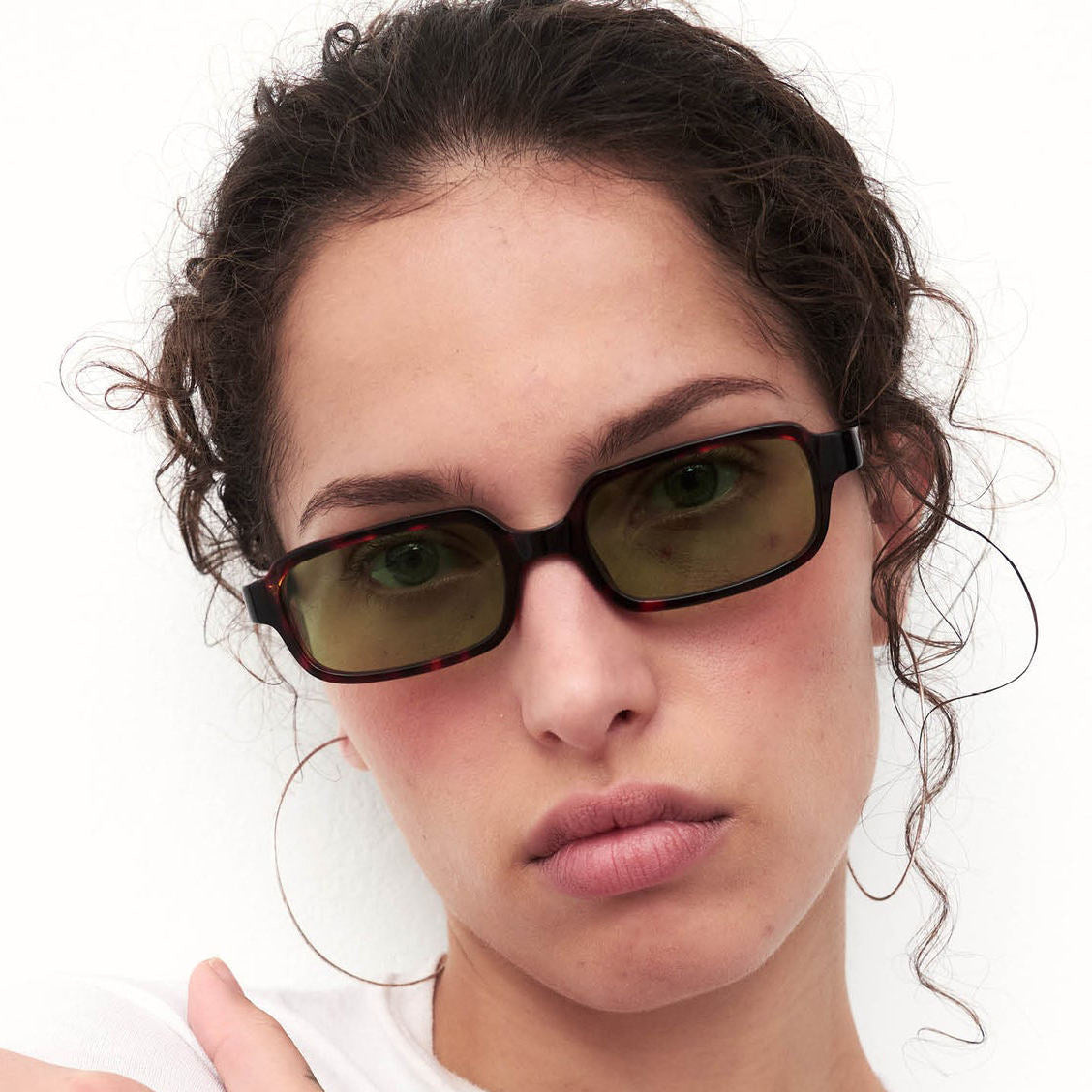 Damen Sonnenbrille im modernen, kantigen Design mit hochentwickelten UV-Schutzgläsern Karnz