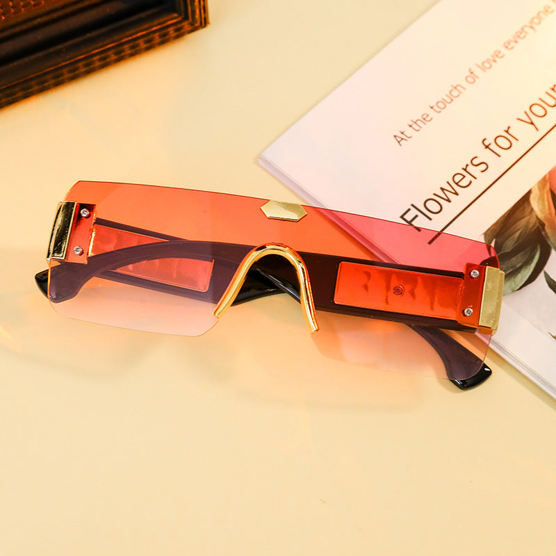 Damen geometrische Statement-Sonnenbrille Karnz