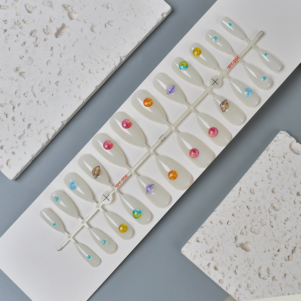 Künstlerisches Press-On Nagelkunst Set Karnz