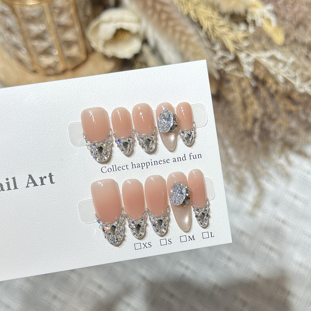 Glamouröse Crystal-Akzent Press-On Nagelset