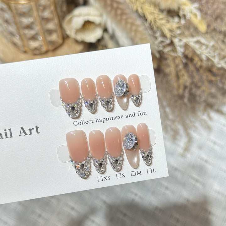 Glamouröse Crystal-Akzent Press-On Nagelset