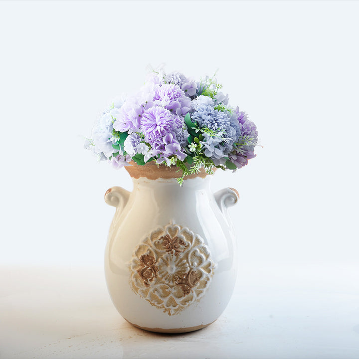 Elegante Keramikvase mit Ziermuster Karnz